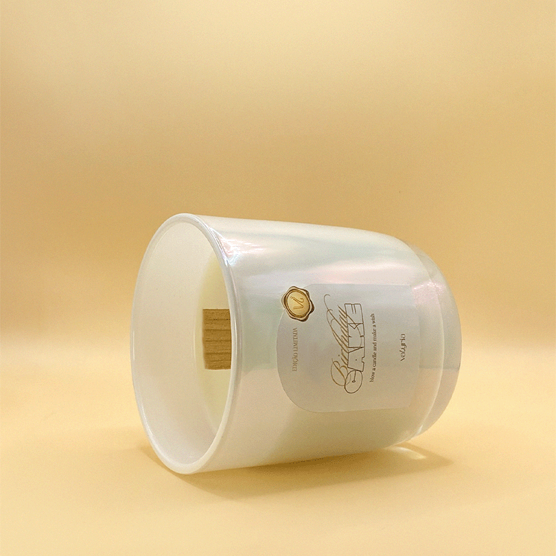 Vela Birthday Cake (EDIÇÃO LIMITADA)